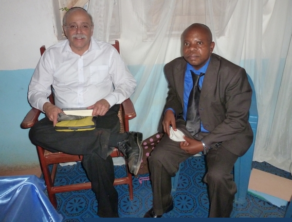 Rabbi Gerald Sussman and Pascal Meka Me Ngomo, leader of the Jewish community in Gabon (Photo by Bonita Sussman)